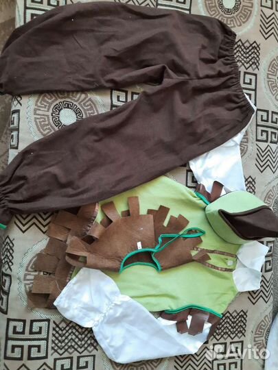 Новогодний костюм для мальчика лет на 8 или 9