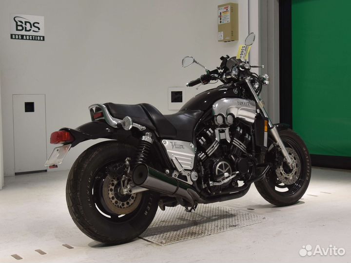 Yamaha V - MAX 1200