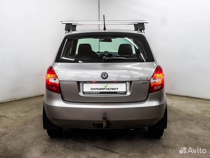 Skoda Fabia 1.2 МТ, 2012, 233 437 км