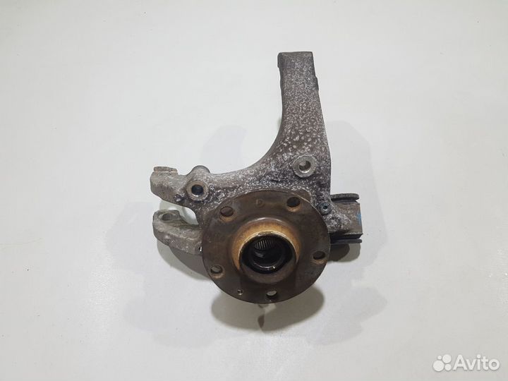 Кулак поворотный задний левый ауди а8 audi a8