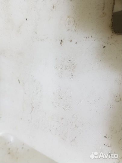 Бачок омывателя лобового стекла ауди а8