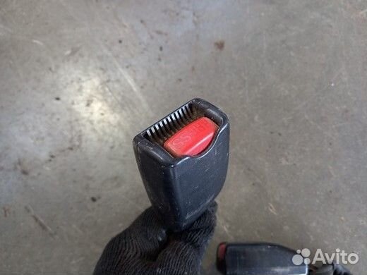 Фиксатор ремня безопасности