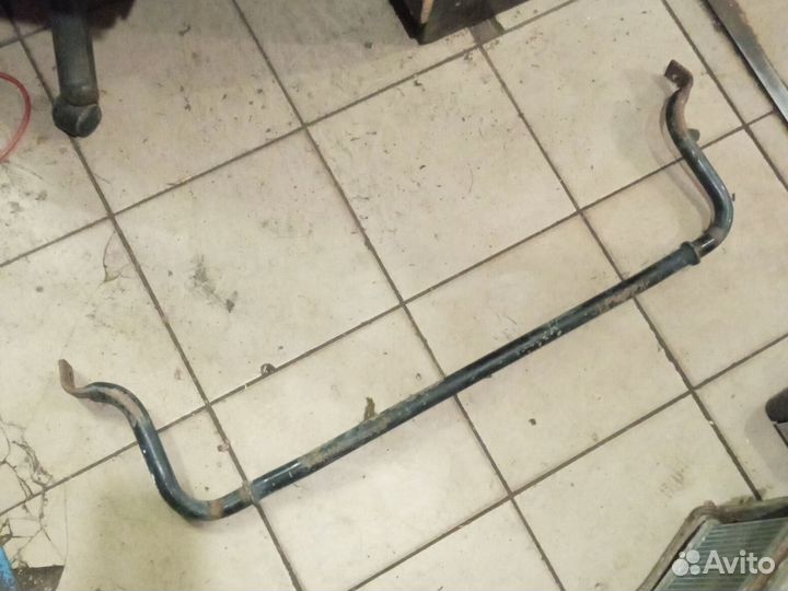 Стабилизатор поперечной устойчивости Skoda Superb