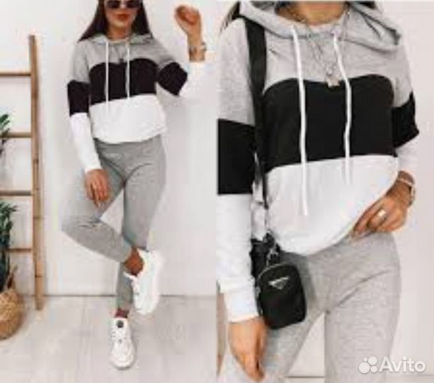 Спортивный костюм женский