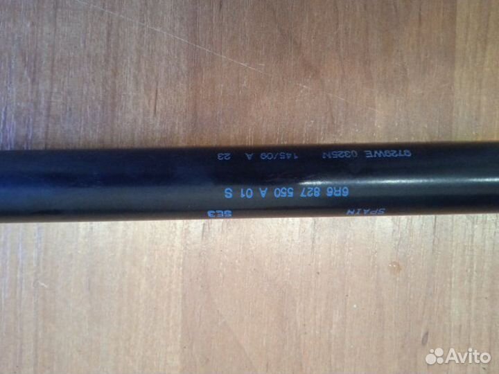 Амортизатор двери багажника Volkswagen Polo