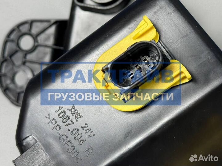 Фара противотуманная для Ман Тгс Тгх правая