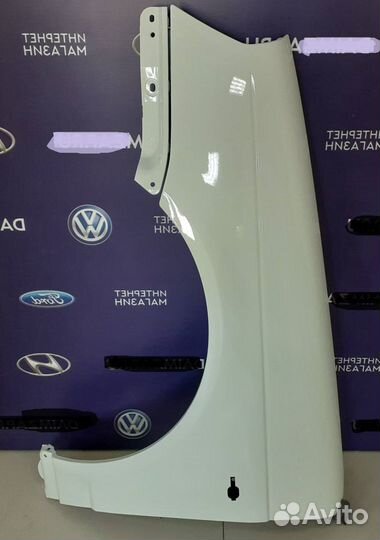 Крыло Лада Приора левое белое облако