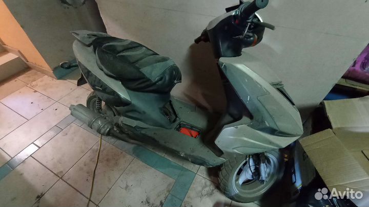 Скутер Racer