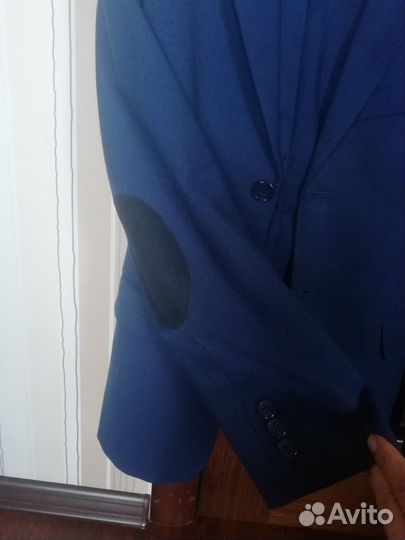 Школьный костюм