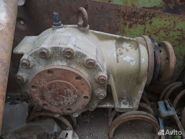 Редуктор малый на пресс подборщик К-454