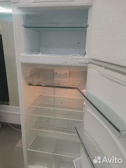 Холодильник Bosch KDN 40 б/у