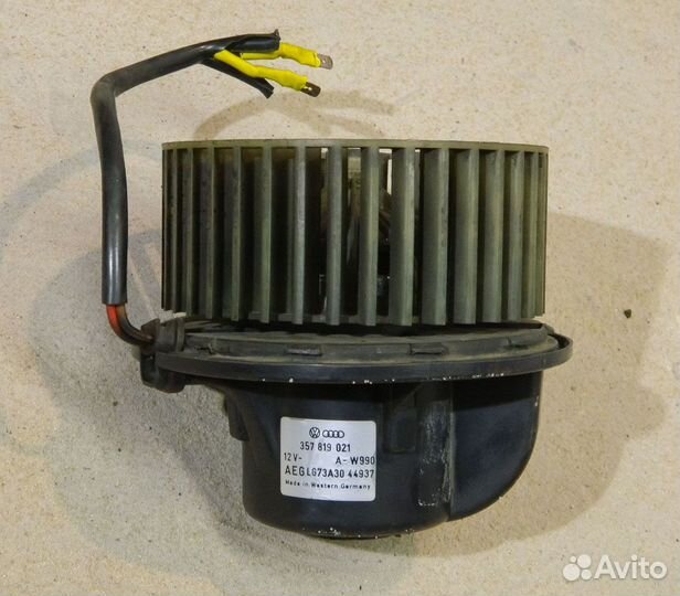 Моторчик печки VW Passat b3