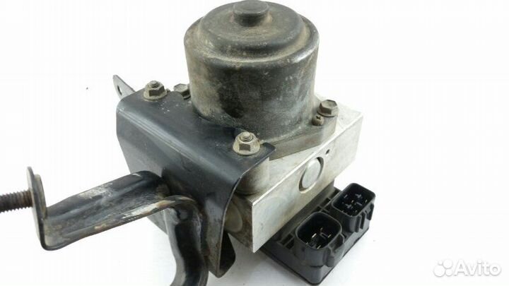 Блок abs Toyota Hiace LXH12 2LT 1998