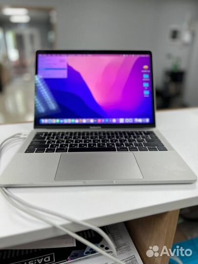 Macbook Pro 13 2016 года Silver Ssd 512