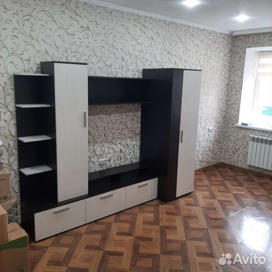 Стенка в гостиную бу