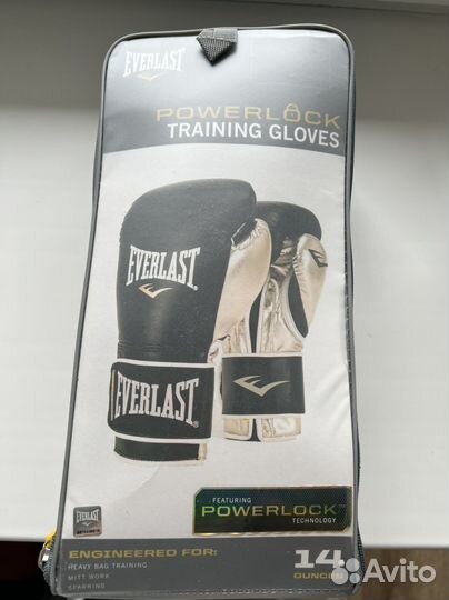 Боксерские перчатки everlast 14 oz золото новые