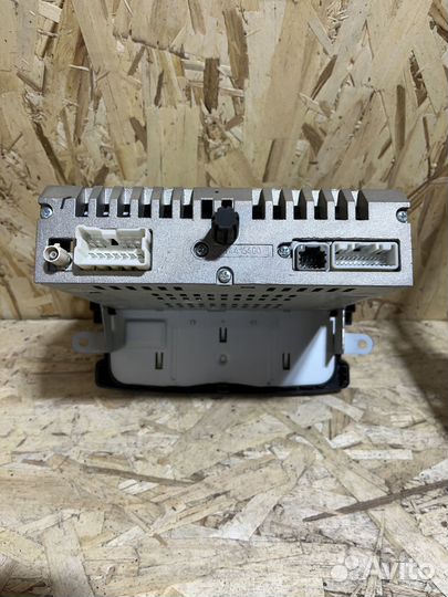 Магнитола на renault duster /logan 2/X-ray