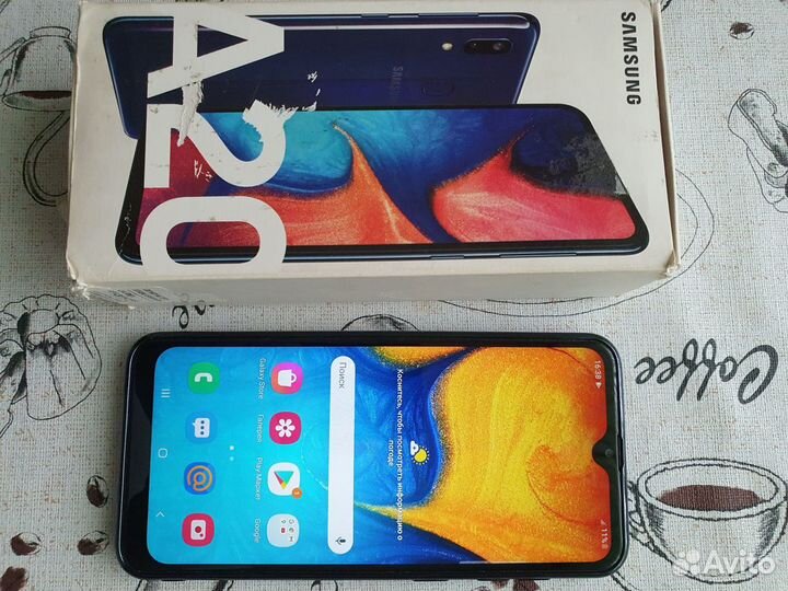 Samsung Galaxy A30, 3/32 ГБ