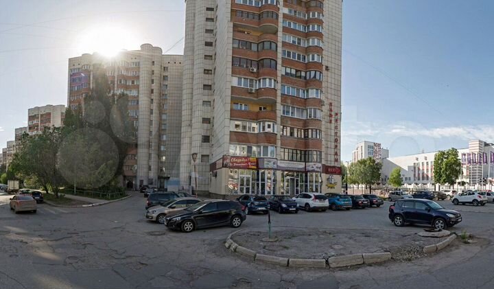 Весь Первый этаж на Металлурге 328м²