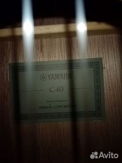 Акустическая гитара Yamaha С40