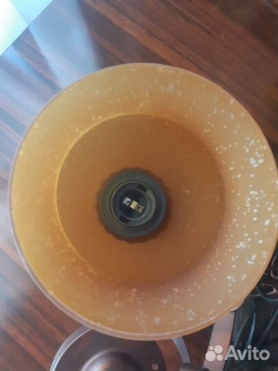 Люстра массивная их метала и дерева