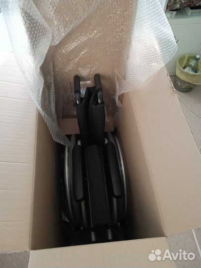 Инвалидная коляска новая