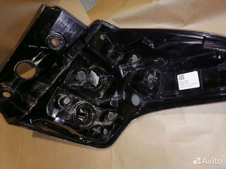 Фонарь левый Toyota RAV-4 15-19г