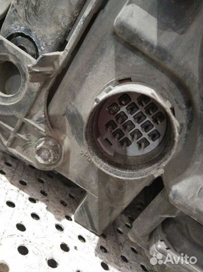 Фара передняя левая Land Rover Range Rover Sport 4