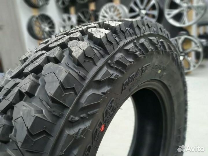 Yokohama Geolandar M/T G003 245/75 R17 121Q