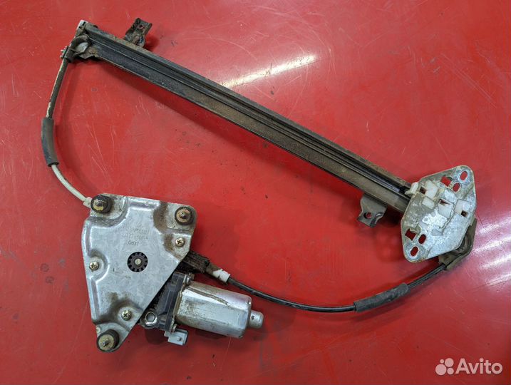 Стеклоподъемник задний правый Volkswagen Pointer