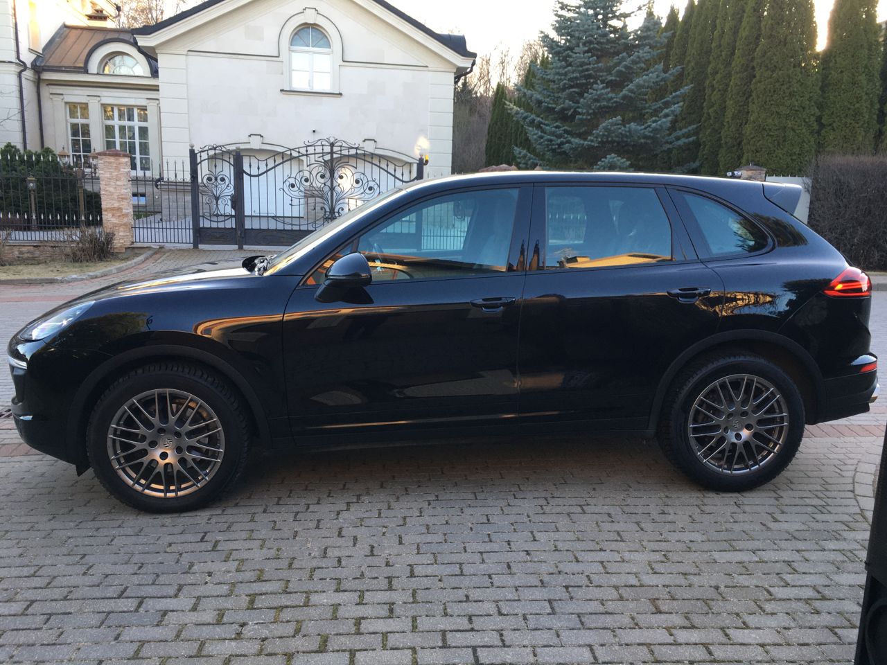 Porsche Cayenne: фото из отзыва