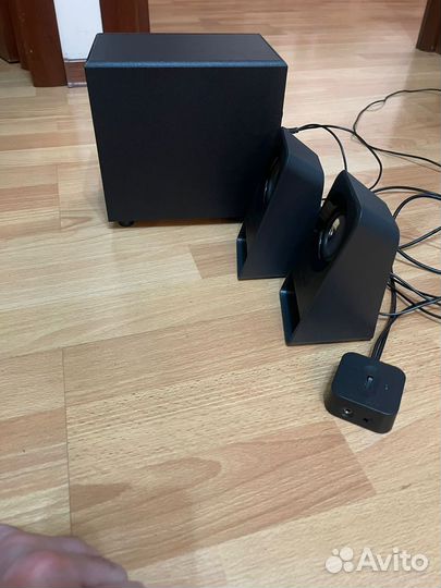 Колонки с сабвуфером 2.1 Logitech Z213