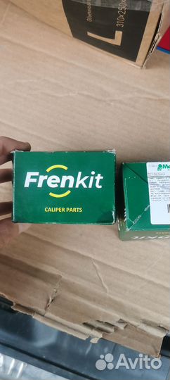 Ремкомплект заднего суппорта x-trail с поршнем