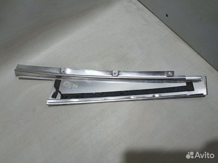 Накладка рамки двери задняя левая Mercedes S W222