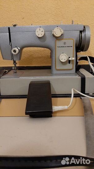 Швейная машинка нож.привод бу в рабочем состоянии