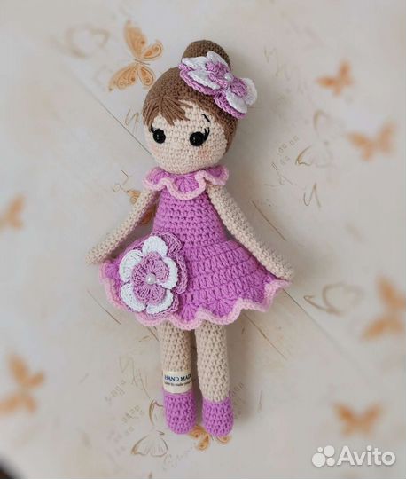 Вязаная куколка, ручная работа