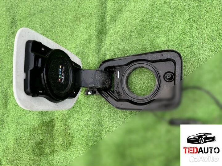 Лючок порта зарядки, BMW X3 2020