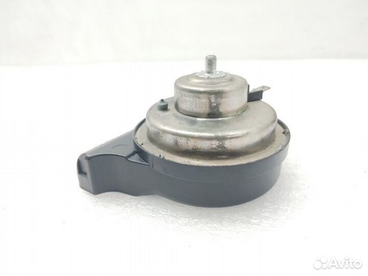 Звуковой сигнал (клаксон) Mercedes-Benz C-Class