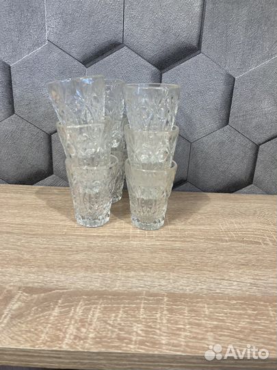 Хрустальные рюмки