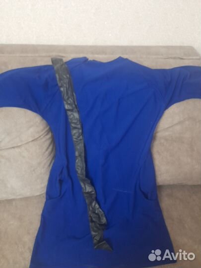 Отдам бесплатно женские вещи 46-48 р