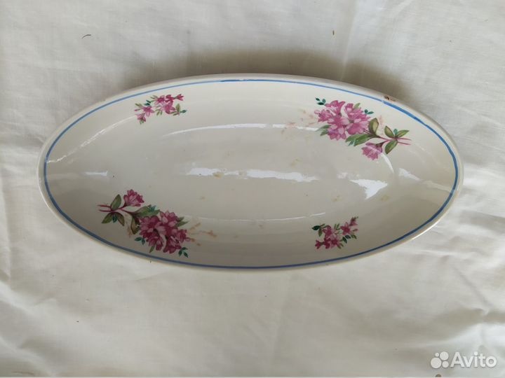 Фаянсовые тарелки