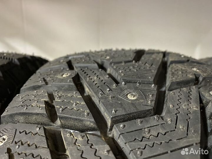 Hankook Winter i'Pike X W429A 205/70 R15 96T