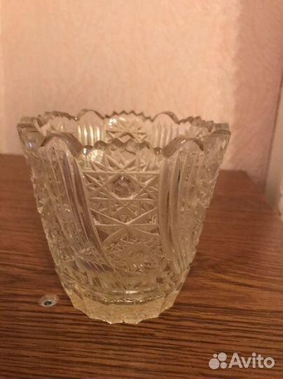 Хрустальная ваза