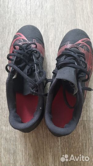 Футбольные бутсы