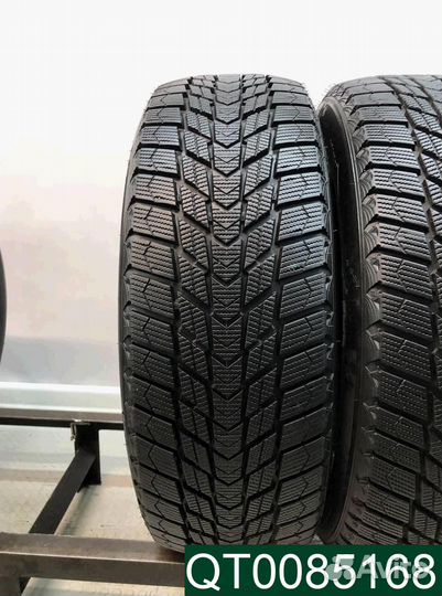 Nexen Winguard Ice Plus 215/60 R17 96P