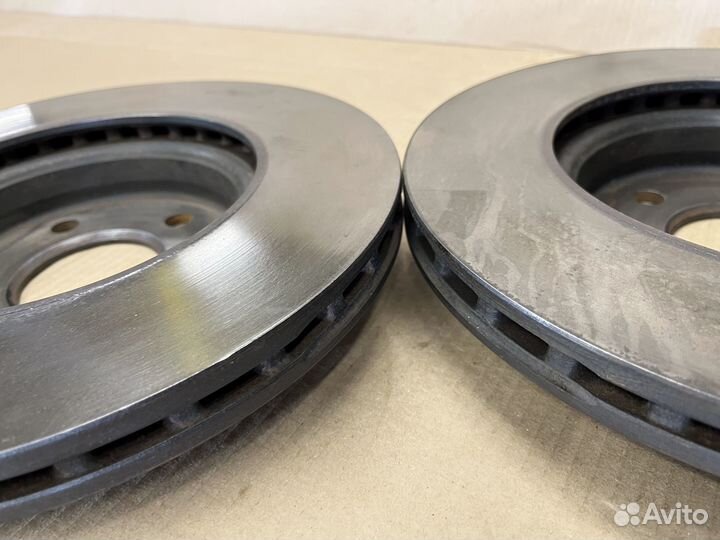 Диски тормозные передние оригинал Ауди А4 Б9 А5 8Т