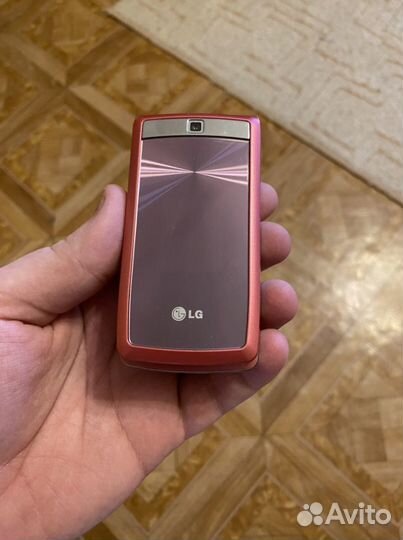 LG KF300