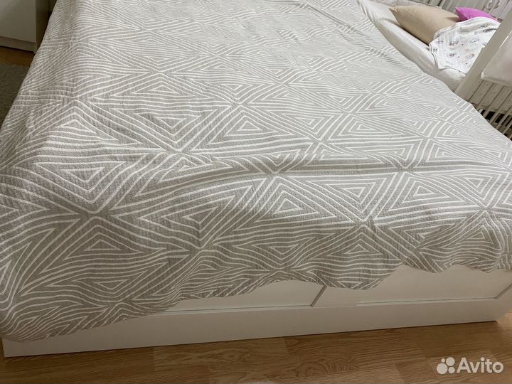 Кровать IKEA бримнэс