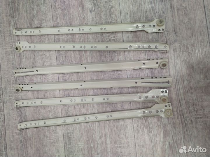 Направляющие для выдвижных ящиков