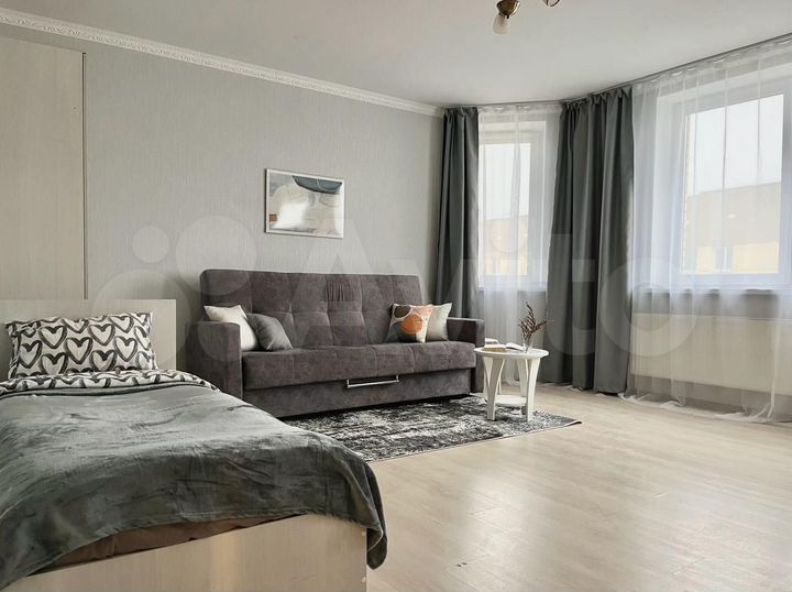 2-к. квартира, 55 м², 11/18 эт.
